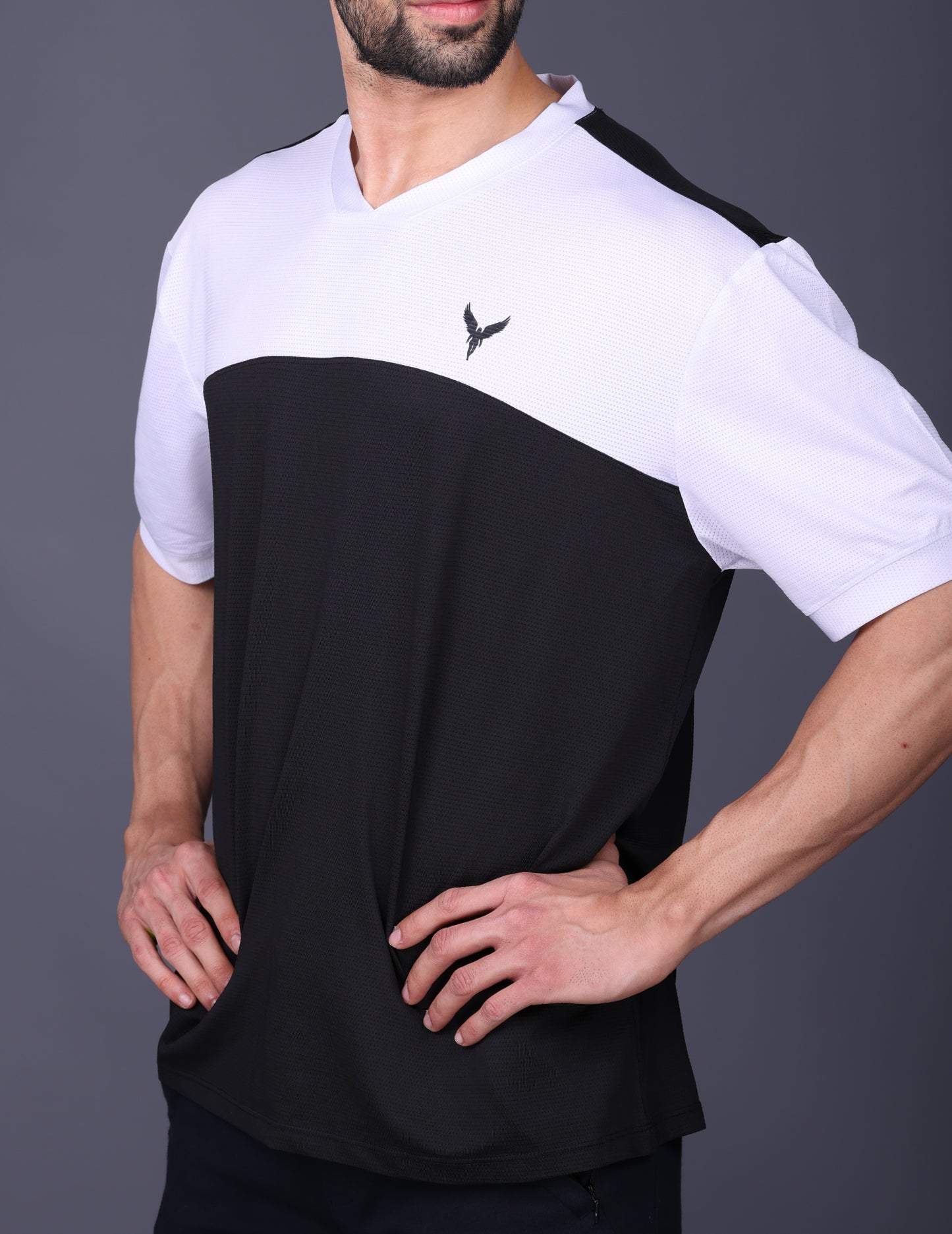 Yoddha Mesh - V neck White and Black T-shirt